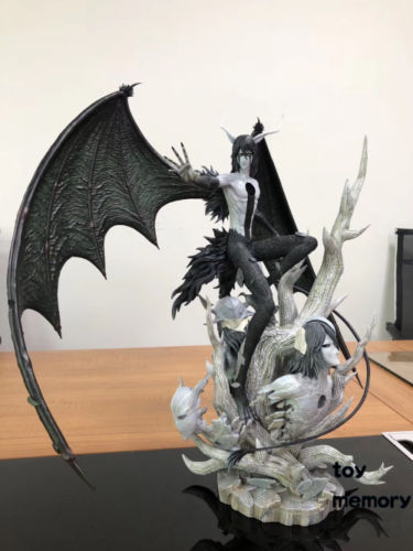bleach ulquiorra statue