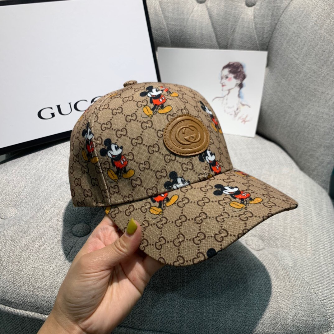 gucci hat mickey