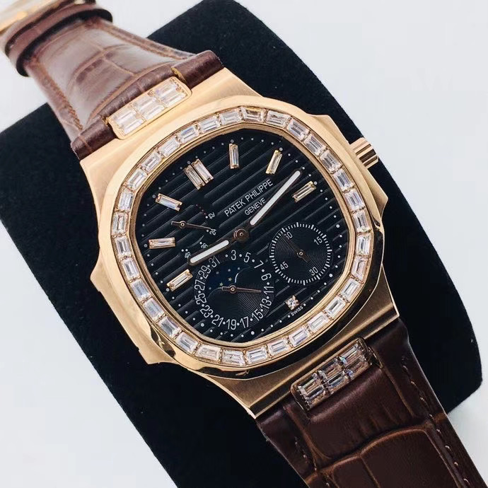 patek philippe nautilus 5712g