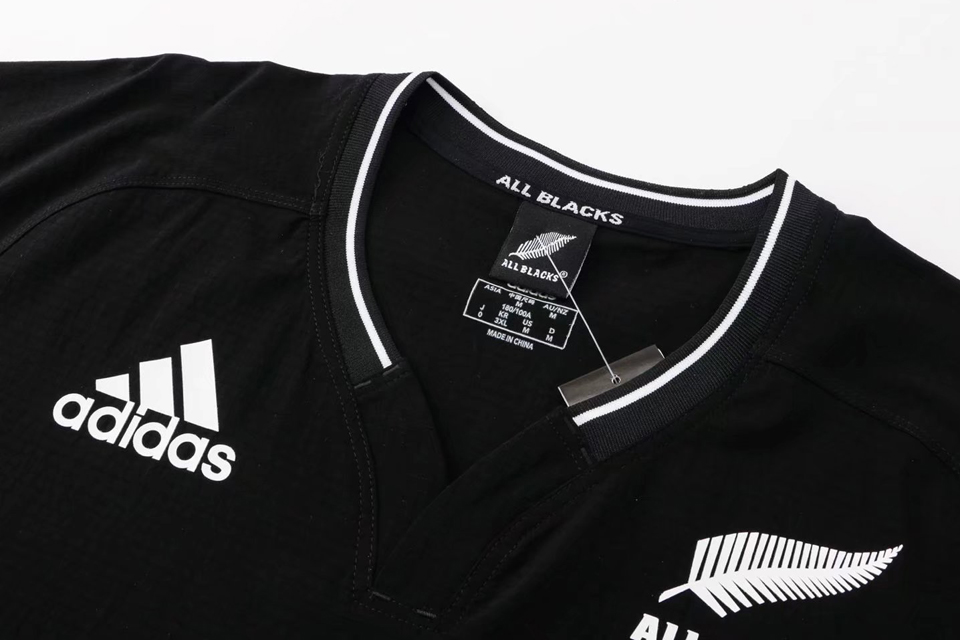 tricou all blacks