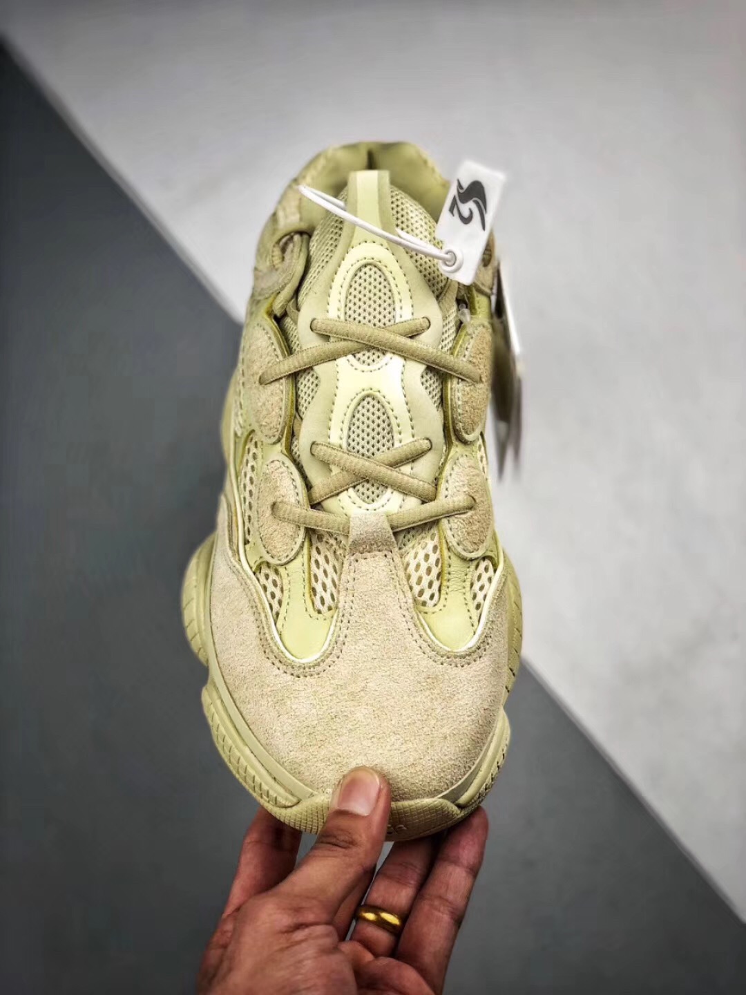 Wind yeezy 500 utility black 44 op Marktplaats nl