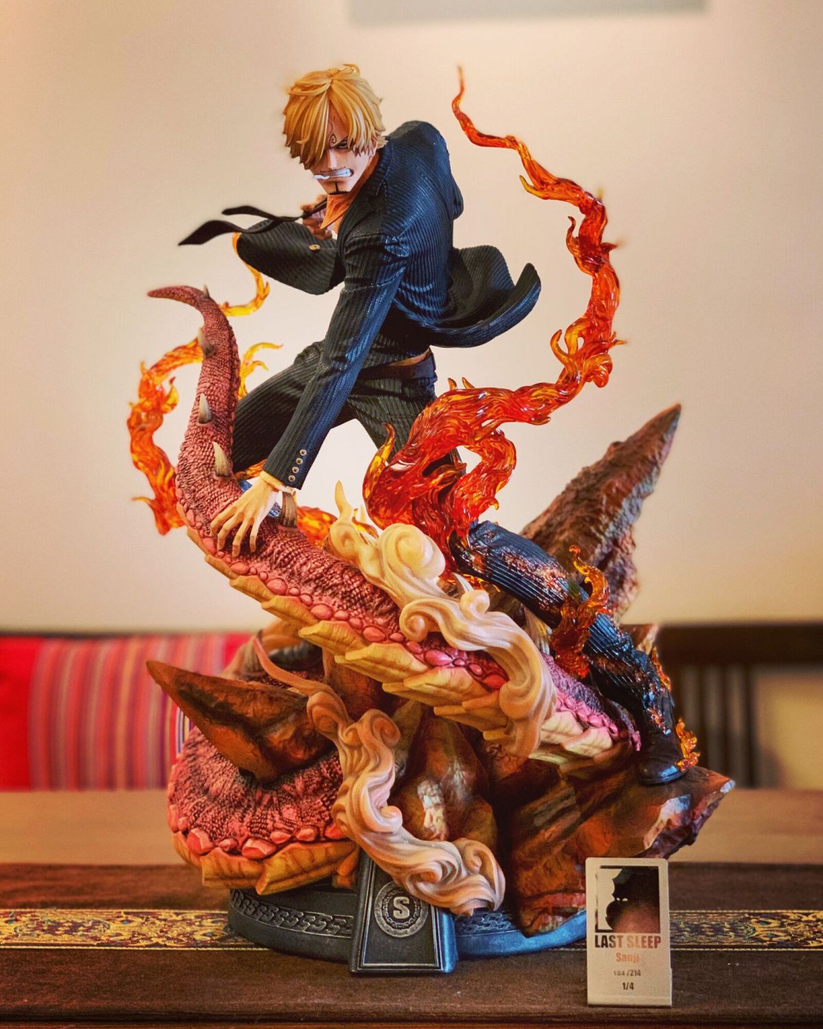 statue sanji