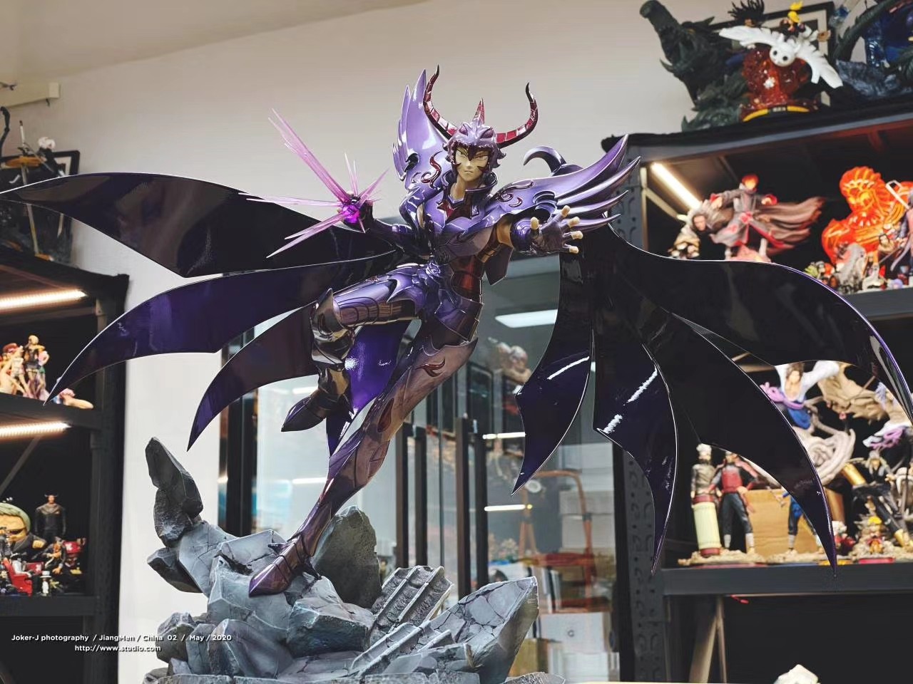 saint seiya pre order