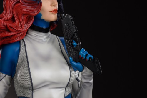 in stock Private custom X-Men Mystique 1/4 scale POLYSTONE Resin statue pre order 2PCS Head sculpture