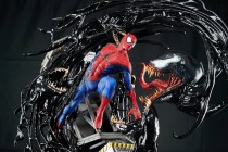 PREORDER Private custom Spiderman VS Venom 1/4 scale Polystone statue figure