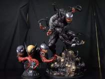 In stock  Private custom Marvel Venom Wolverine 1/4 scale Polystone statue figure