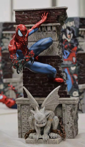 In stock Private custom DXG Spiderman 1/4 scale Polystone statue NEW Metallic paint figure