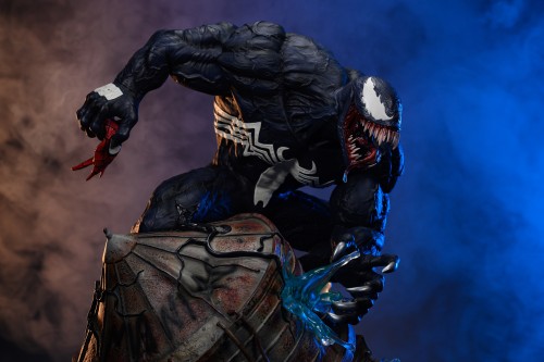 In stock Marvel bucket Venom 1/4 scale Polystone LED statue PRE PRDER