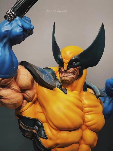 pre order Private Custom X-Men Sosa Wolverine 1/4 Ploystone Statue 3PCS head