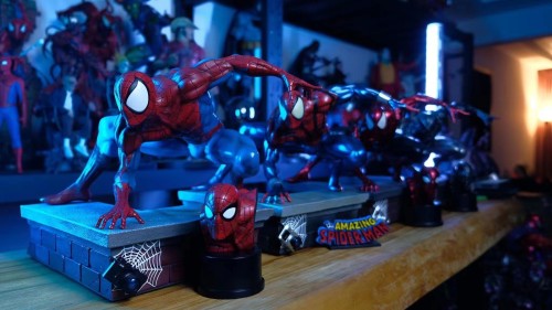 In Stock Marvel Scarlet Spider Spider-Man 1/4 scale Polystone statue figure