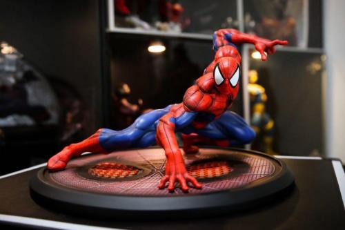 PRE ORDER Private Custom MVC 2.0 spiderman Spider-Man 1/4 Scale Polystone Statue