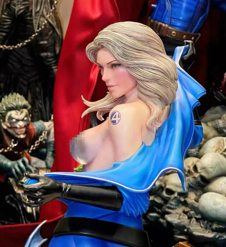 PRE ORDER Private custom Fantastic Four Invisible Woman 1/4 Scale Statue Polystone