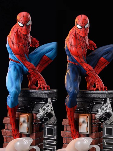 In stock  Private Custom The Amazing Spider-Man 1/4 Scale Polystone Statue