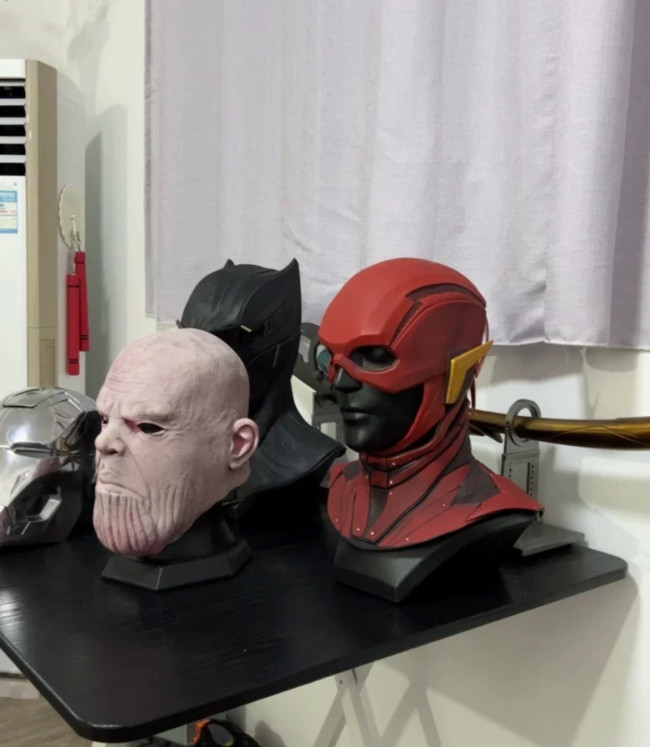 DC Justice League Cosplay The Flash Wearable Mask 1:1 Helmet Halloween Prop Gift