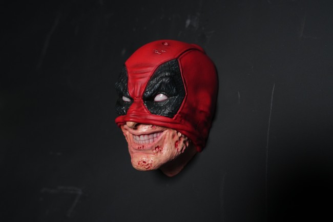 In stock Puzzle Deadpool head carved 3D refrigerator magnet Figure Free shipping