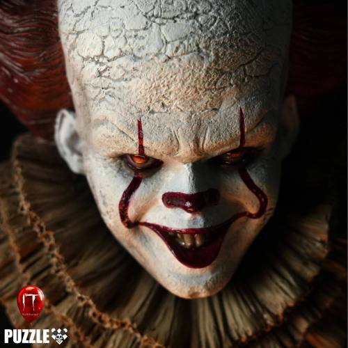 In stock 3109 Studio Puzzle It Pennywise 1/4 head carved fridge magnet Resin statue Figure Collection Gift