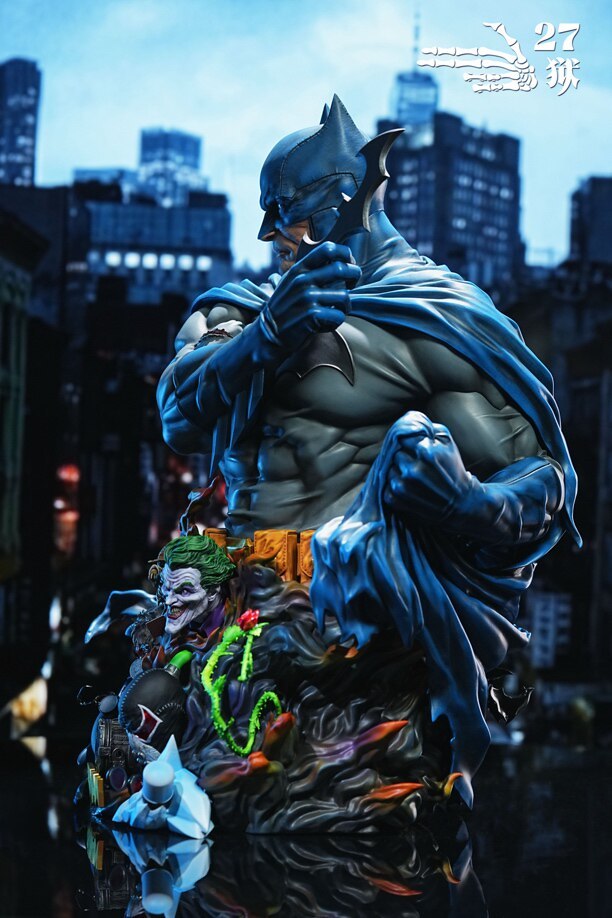 Pre-sale 27 YU Studio Joker Batman 1/4 1/1 bust Scale Polystone Resin Statue
