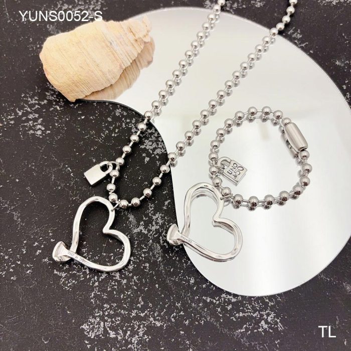 YUNS0052-S