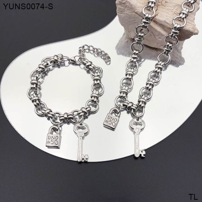 YUNS0074-S