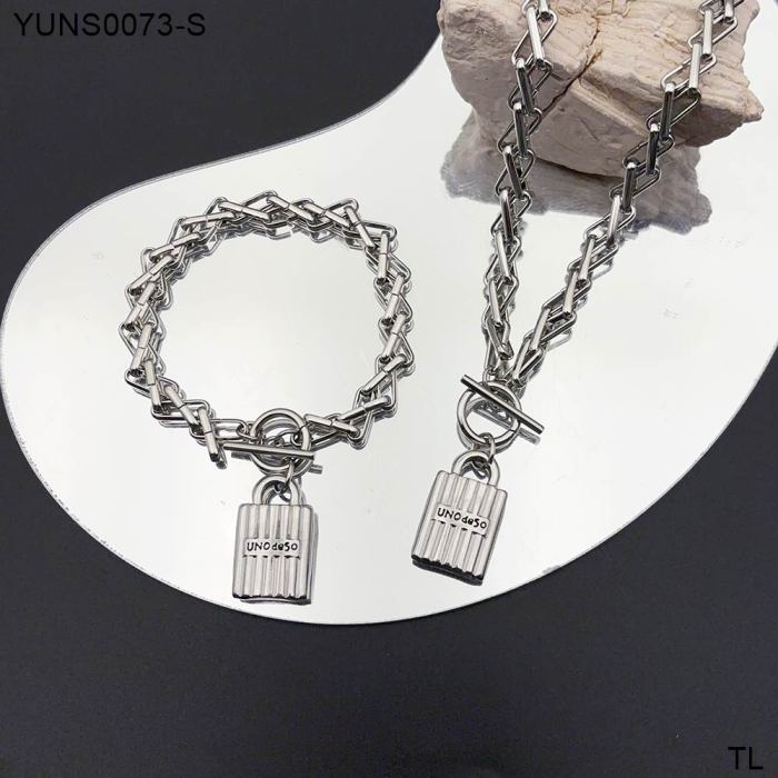 YUNS0073-S