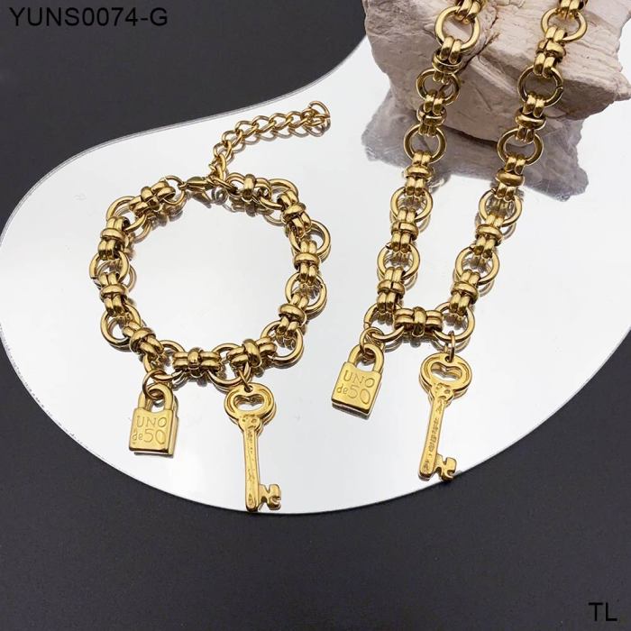 YUNS0074-G