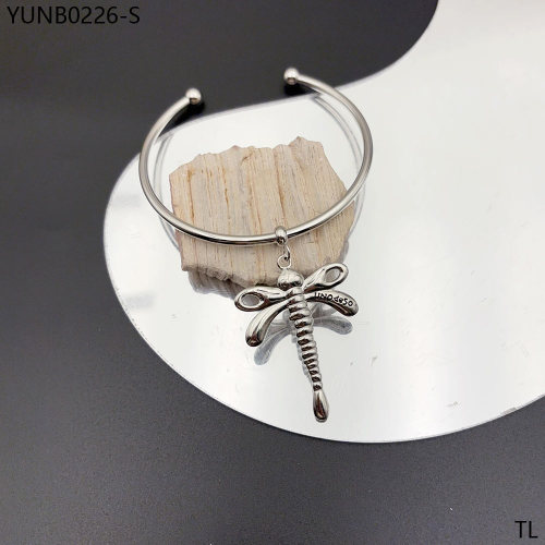 YUNB0226-S