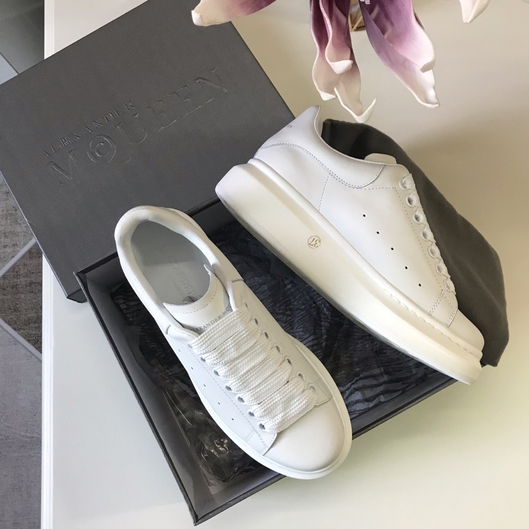 Alexander McQueen Shoes Oversized Sneaker all withe