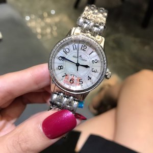 注目度NO.1ジャガールクルト 時計 コピー レディース クオーツ