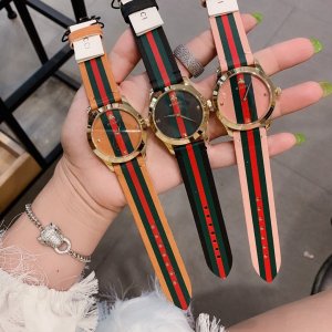 注目度NO.1グッチ 時計 コピー レディース クオーツ 3色