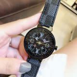 大人気新品ルイヴィトン 時計 コピー レディース クオーツ