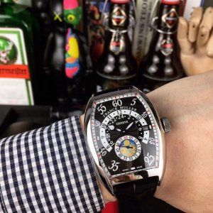 大人気新品フランクミュラー 時計 コピー メンズ 自動巻き 4色