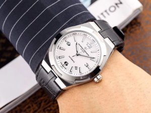 大人気新品ヴァシュロンコンスタンタン 時計 コピー メンズ 自動巻き 5色