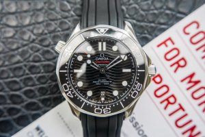 人気高級オメガ シーマスター コピーシリーズ メンズ 自動巻き