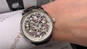 定番人気新品ヴァシュロンコンスタンタン 時計 コピー メンズ 自動巻き 4色