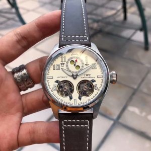 大人気IWC パイロットウォッチ コピーシリーズ メンズ 自動巻き5色