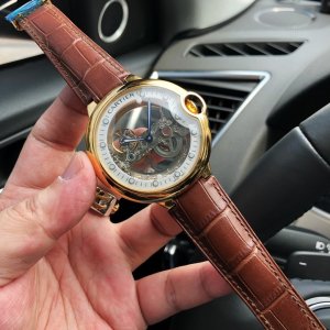 定番人気カルティエ バロンブルー コピーシリーズ メンズ 自動巻き2色