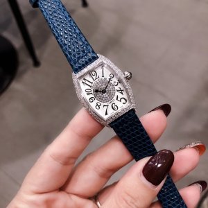 注目度NO.1フランクミュラー 時計 コピー レディース クオーツ