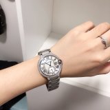 定番人気カルティエ バロンブルー コピーシリーズ レディース クオーツ