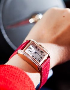高品質カルティエ タンク コピーシリーズ レディース 自動巻き3色