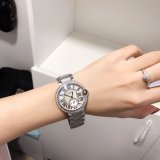 定番人気カルティエ バロンブルー コピーシリーズ レディース クオーツ
