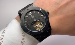 人気売れ筋ウブロ コピー メンズ 自動巻き 4色