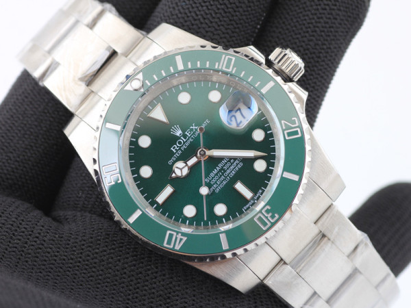 人気売れ筋ロレックス コピー時計 Rolex サブマリーナシリーズ メンズ 自動巻き