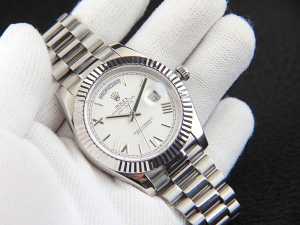 定番人気売れ筋ロレックス コピー 時計 Rolex デイデイト シリーズ メンズ 自動巻き