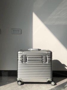 リモワコピー 2020新品注目度NO.1 RIMOWA 男女兼用 スーツケース