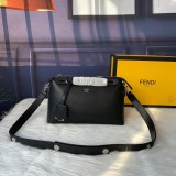 フェンディバッグコピー 2021新品注目度NO.1 FENDI レディース ショルダーバッグ