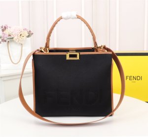 フェンディバッグコピー 2021新品注目度NO.1 FENDI レディース トートバッグ