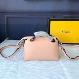 フェンディバッグコピー 大人気2021新品 FENDI レディース ショルダーバッグ