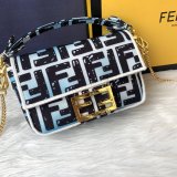 フェンディバッグコピー 定番人気2021新品 FENDI レディース ショルダーバッグ