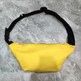 高品質 バレンシアガバッグコピー 定番人気2021新品 BALENCIAGA 男女兼用 ボディバッグ