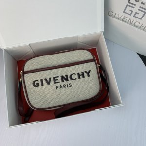ジバンシーバッグコピー 大人気2021新品 GIVENCHY レディース ショルダーバッグ